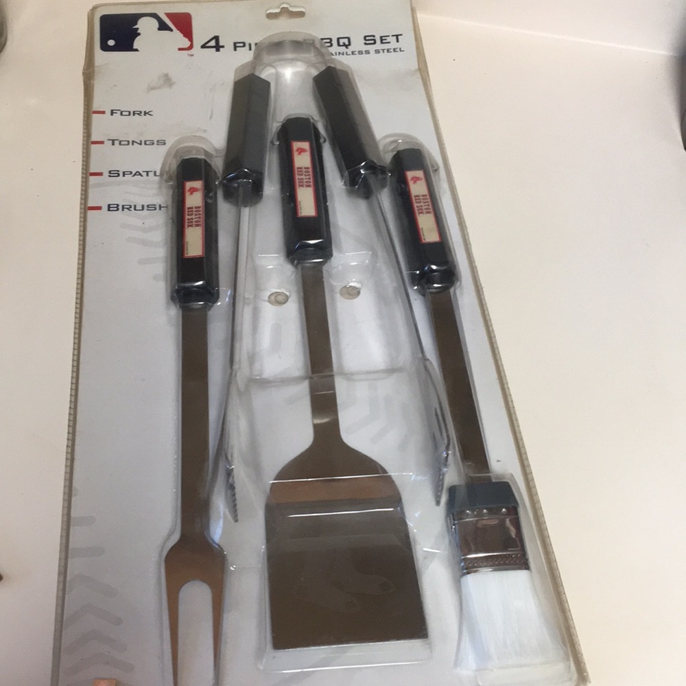 Boston Red Sox Barbecue Tool Set